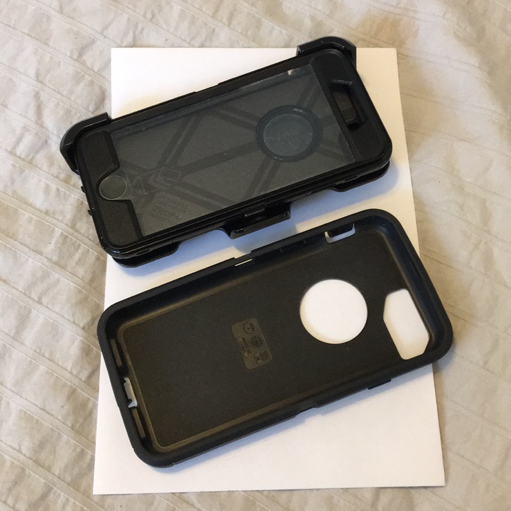 Otterbox Defender cases for iPhone 7/8